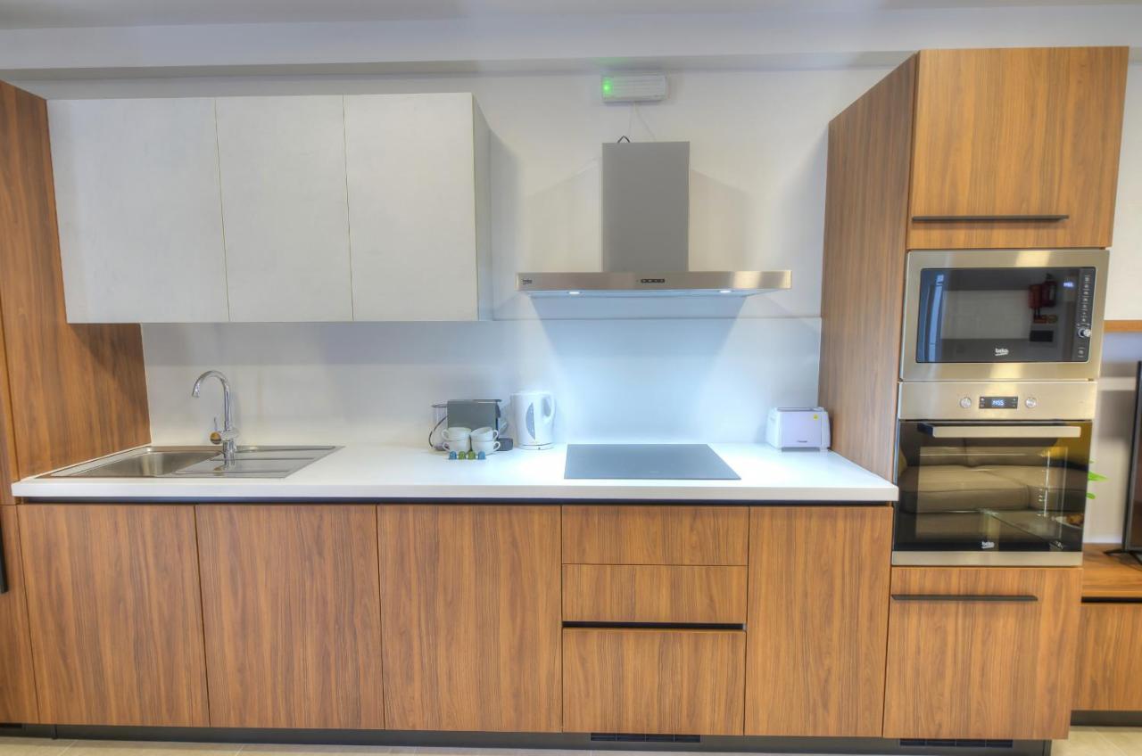 Spacious And Tastefully Furnished 2 Bedroom Apartment Ddif1-3 Gzira Exterior photo